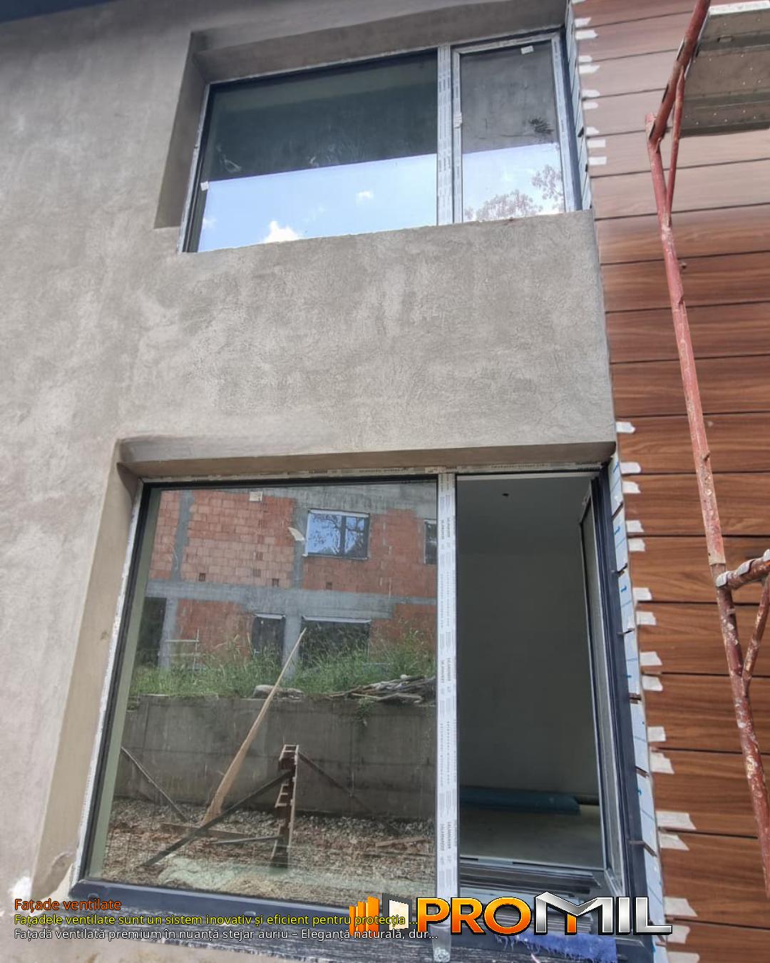 Fațadă ventilată premium în nuanță stejar auriu – Eleganță naturală, durabilitate maximă
